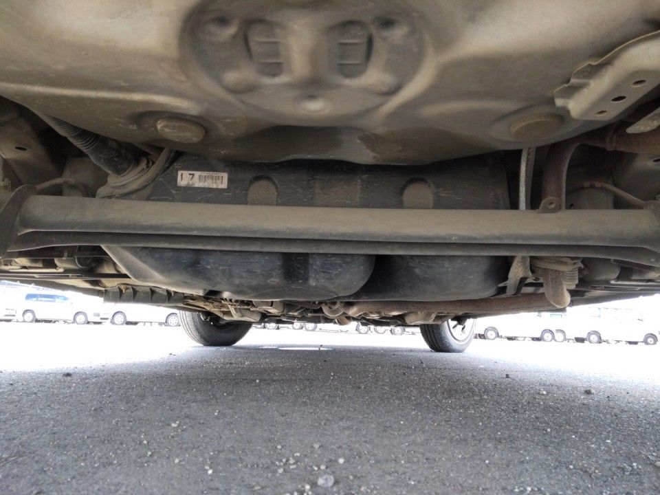 2015 Toyota Vitz auction photo 18