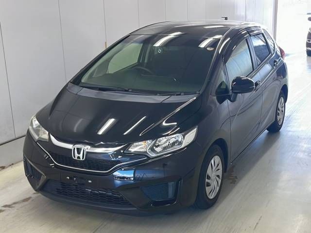2016 Honda Fit 13G-F Package Japan auction vehicle