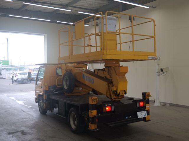 2012 Isuzu Elf コウショサギョウ auction photo 2
