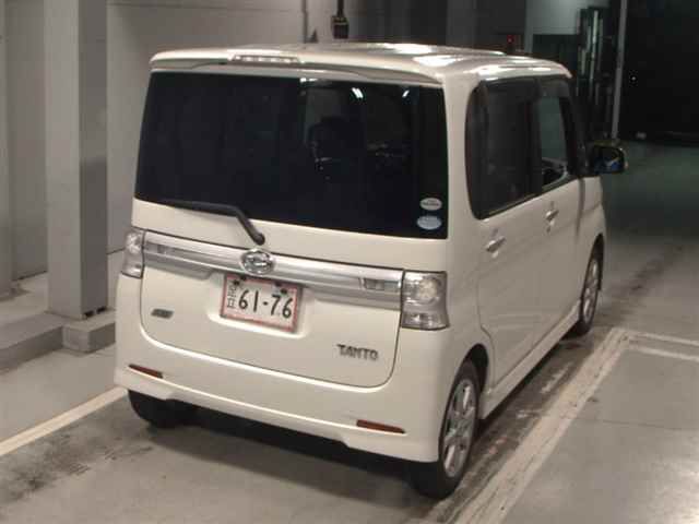 2012 Daihatsu Tanto Custom X auction photo 5
