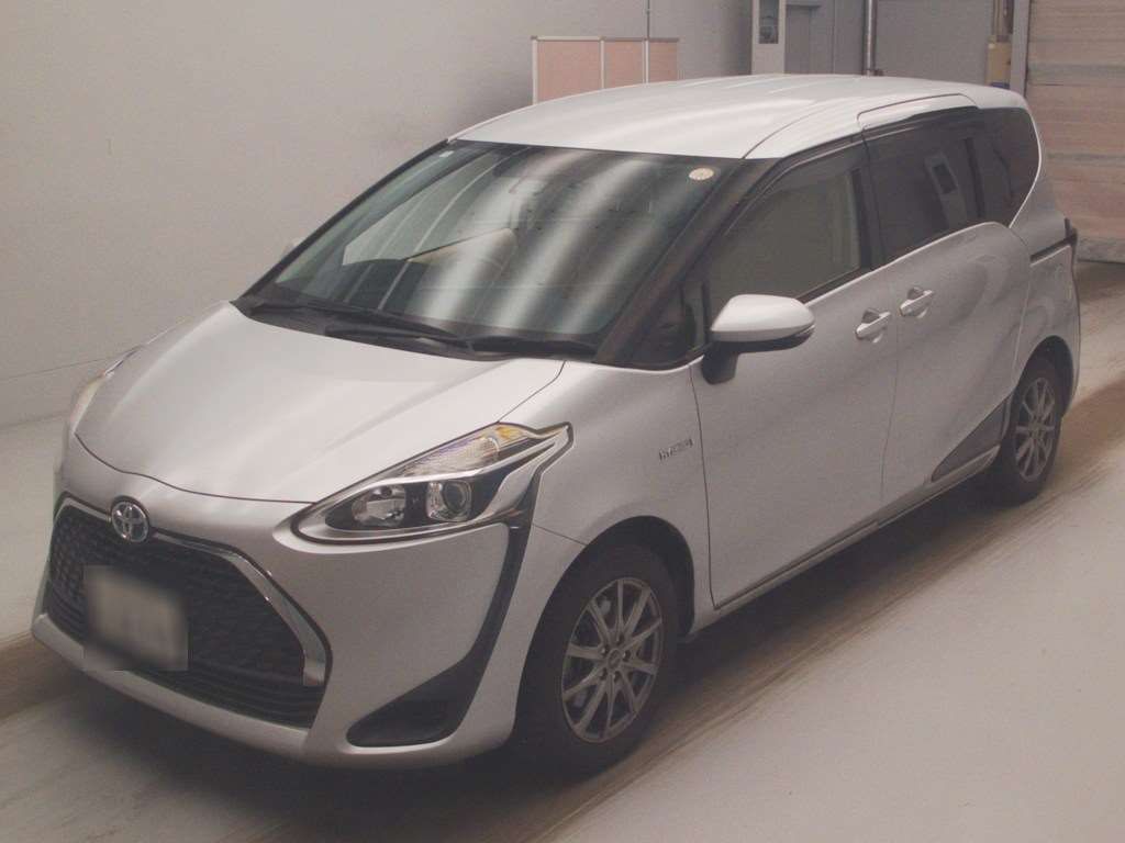 2020 Toyota Sienta Hybrid X Japan auction vehicle