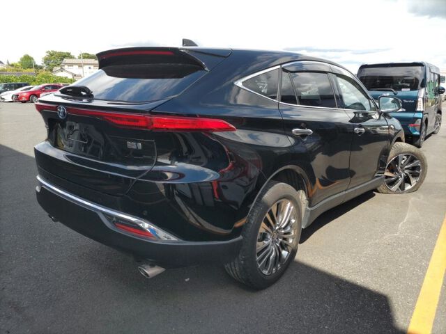 2024 Toyota Harrier Z auction photo 5