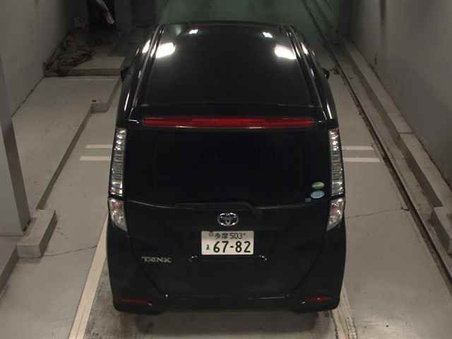 2018 Toyota Tank G-T auction photo 7