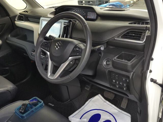 2023 Suzuki Solio ハイブリッドMZ auction photo 3