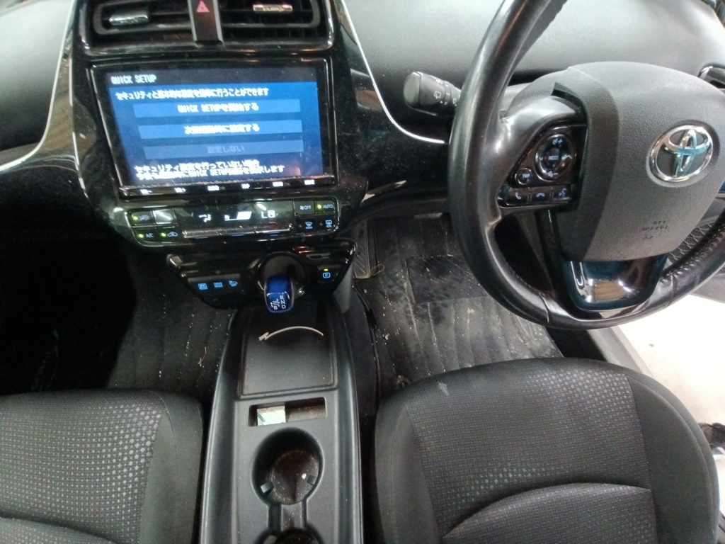 2019 Toyota Prius S auction photo 11