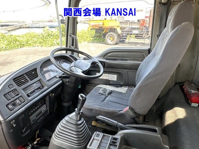 2006 Isuzu Forward Aluminum Wing auction photo 5