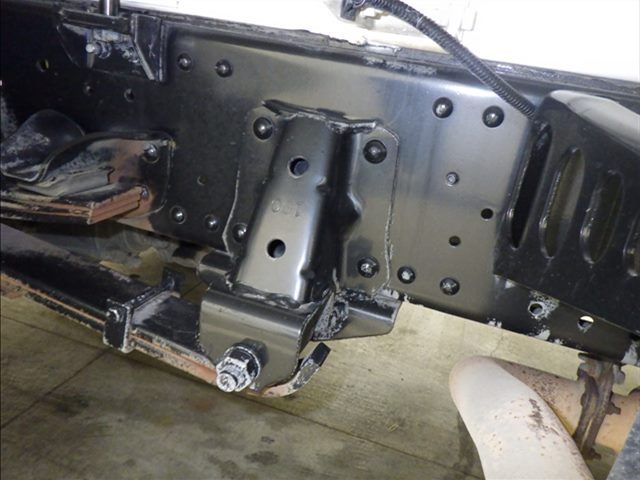 2015 Isuzu Elf Garbage truck auction photo 4