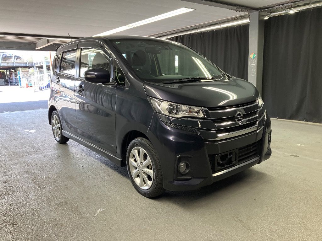 Japan Auction Vehicles 7 2018 Nissan Dayz HWS X auction photo