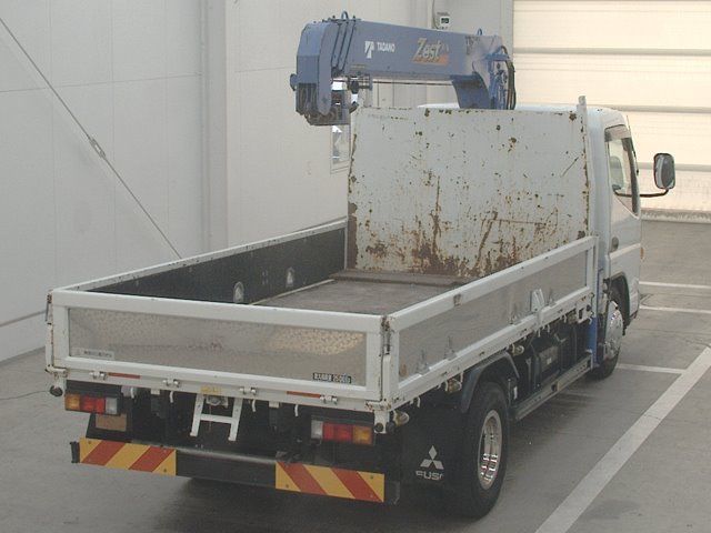 2020 Mitsubishi Fuso Canter With crane auction photo 2