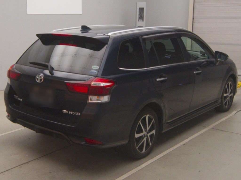 2018 Toyota Corolla Fielder 1.5G ダブルバイビー auction photo 2