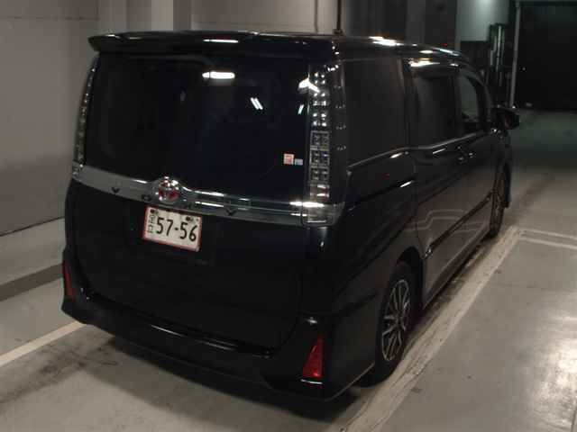2015 Toyota Voxy ZS auction photo 5