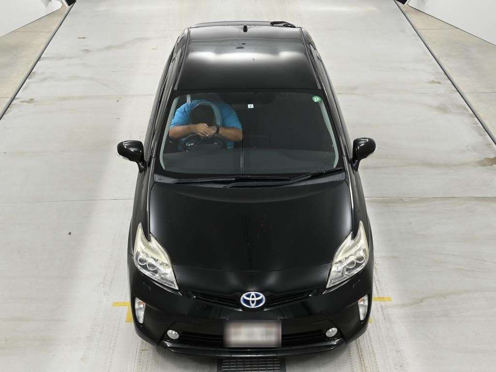 2015 Toyota Prius S Touring Selection auction photo 7