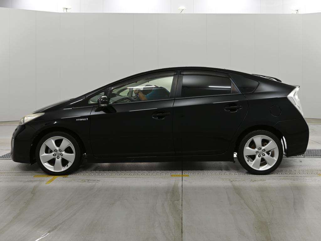 2015 Toyota Prius S Touring Selection auction photo 4