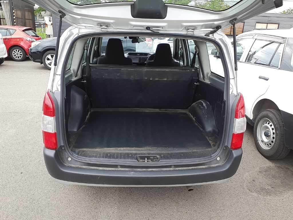 2021 Toyota Probox DX Comfort 4WD auction photo 11