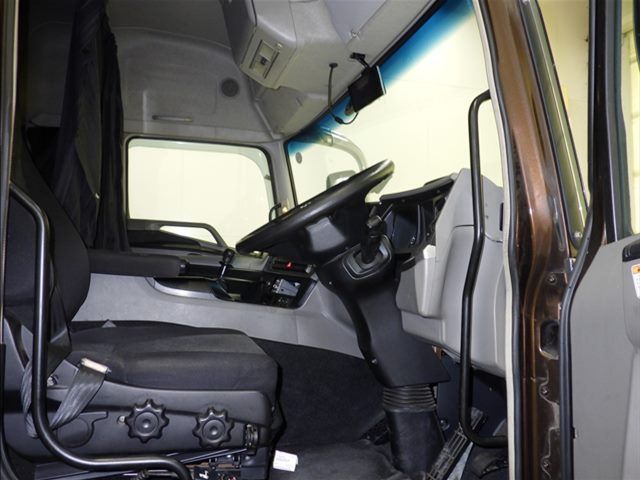 2019 Mitsubishi Fuso Wing auction photo 6