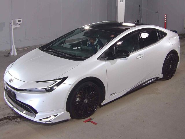 2023 Toyota Prius Z 4WD auction photo 4