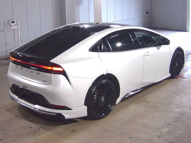 2023 Toyota Prius Z 4WD auction photo 5