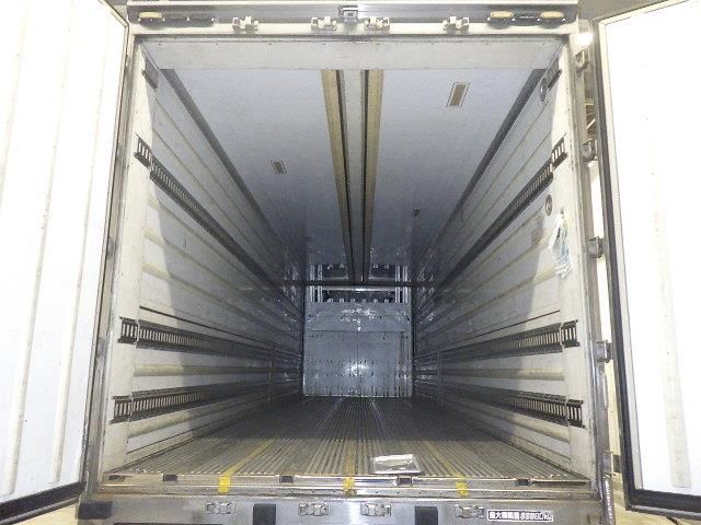 2009 Mitsubishi Fuso 冷蔵・冷凍車 auction photo 4