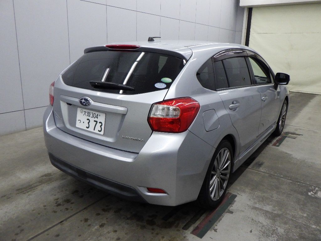 2012 Subaru インプレッサ スポーツ 4WD 2.0i-S EyeSight auction photo 2
