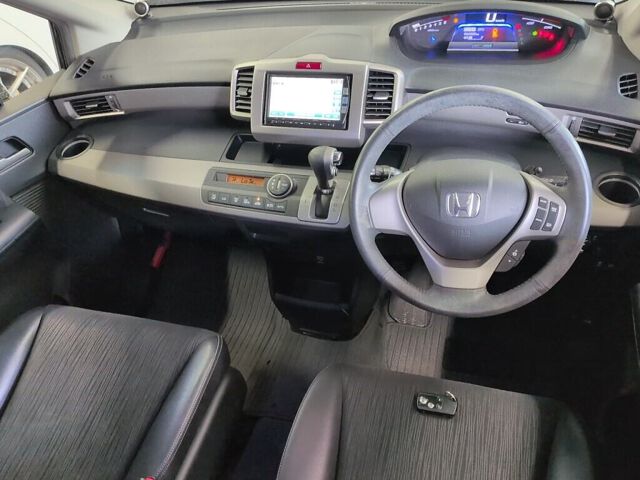2012 Honda Freed Just Selection auction photo 3