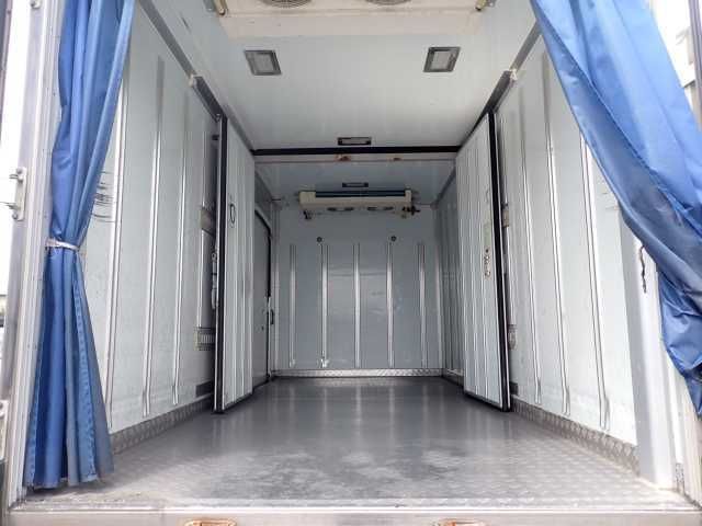 2018 Isuzu Elf 2.95t 冷凍 auction photo 6