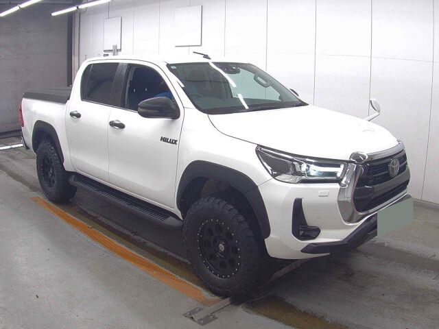 2021 Toyota Hilux Z 4WD Japan auction vehicle