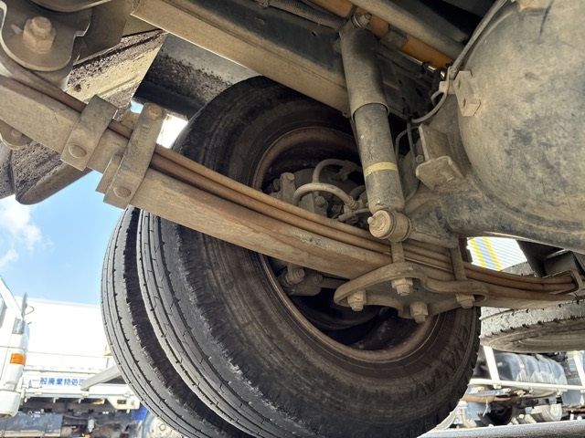 2015 Mitsubishi Fuso Canter dump auction photo 6