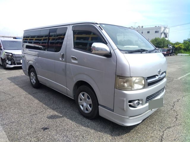 Japan Auction Vehicles 8 2006 Toyota Hiace ロングスーパーGL auction photo