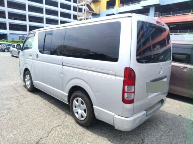 2006 Toyota Hiace ロングスーパーGL auction photo 2