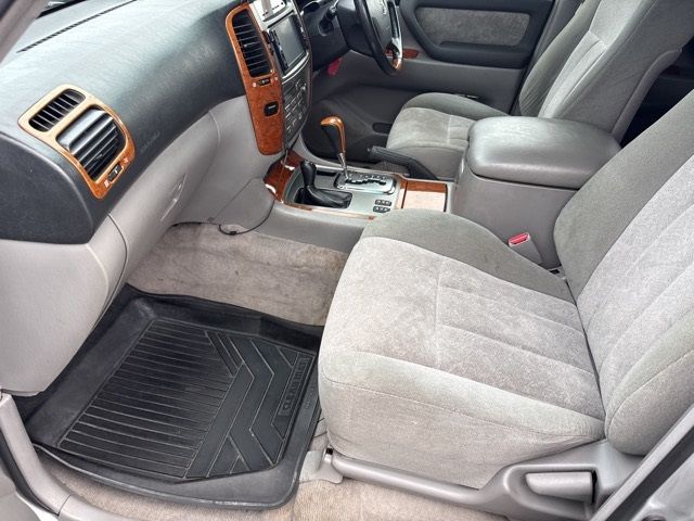 2007 Toyota Land Cruiser 4WD VX Limited auction photo 9