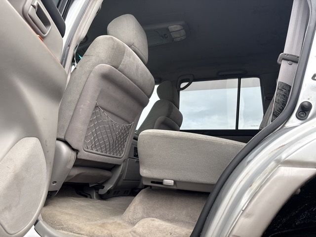 2007 Toyota Land Cruiser 4WD VX Limited auction photo 10