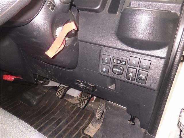 2022 Mazda ボンゴ 4WD DX auction photo 8