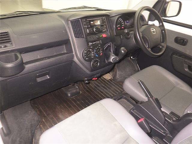 2022 Mazda ボンゴ 4WD DX auction photo 4