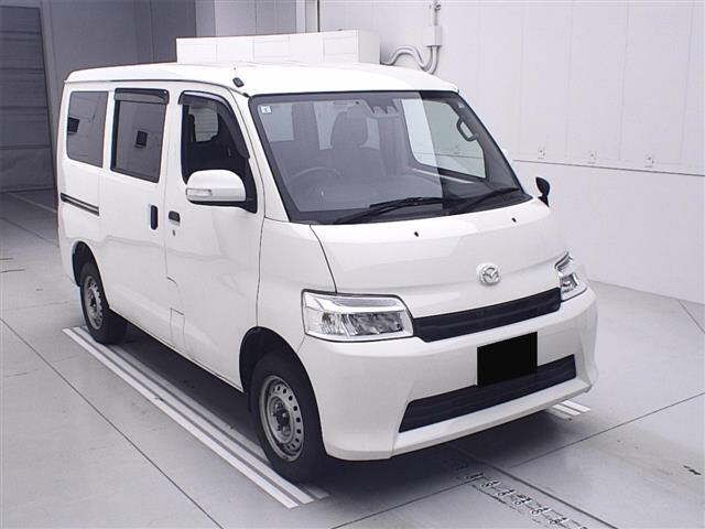 Japan Auction Vehicles 10 2022 Mazda ボンゴ 4WD DX auction photo