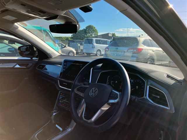 2023 Volkswagen VW_Tロック TSIスタイル auction photo 3