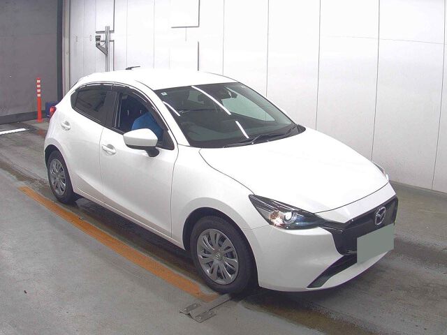 2024 Mazda 2 XD Japan auction vehicle