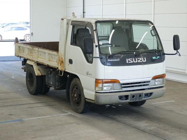 Japan Auction Vehicles 8 2002 Isuzu Elf ダンプ auction photo