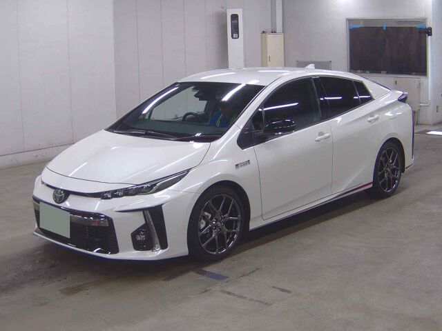 2019 Toyota Prius PHEV SナビP GRスポーツ auction photo 4