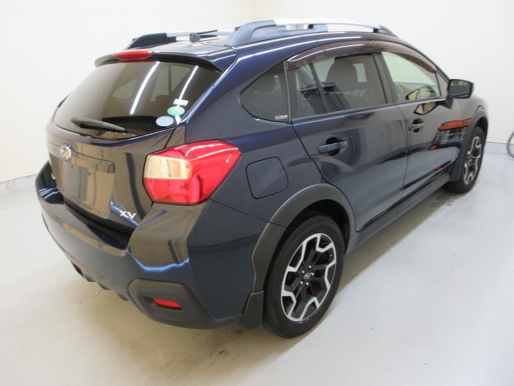 2016 Subaru XV 2.0i-L EyeSight auction photo 2