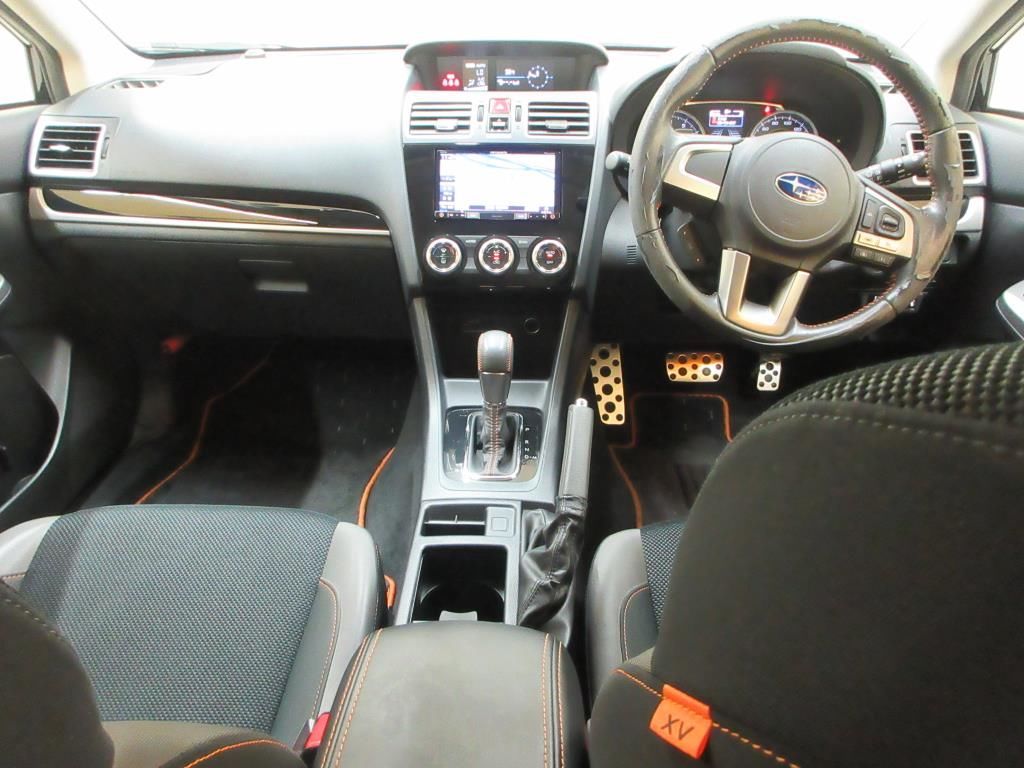 2016 Subaru XV 2.0i-L EyeSight auction photo 3