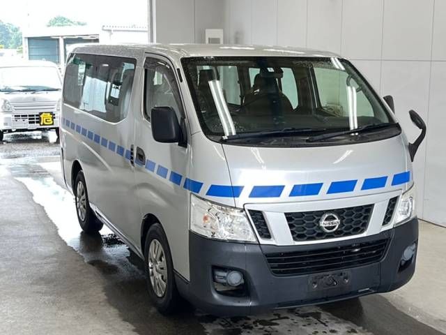 2013 Nissan NV350 Caravan DX auction photo 4