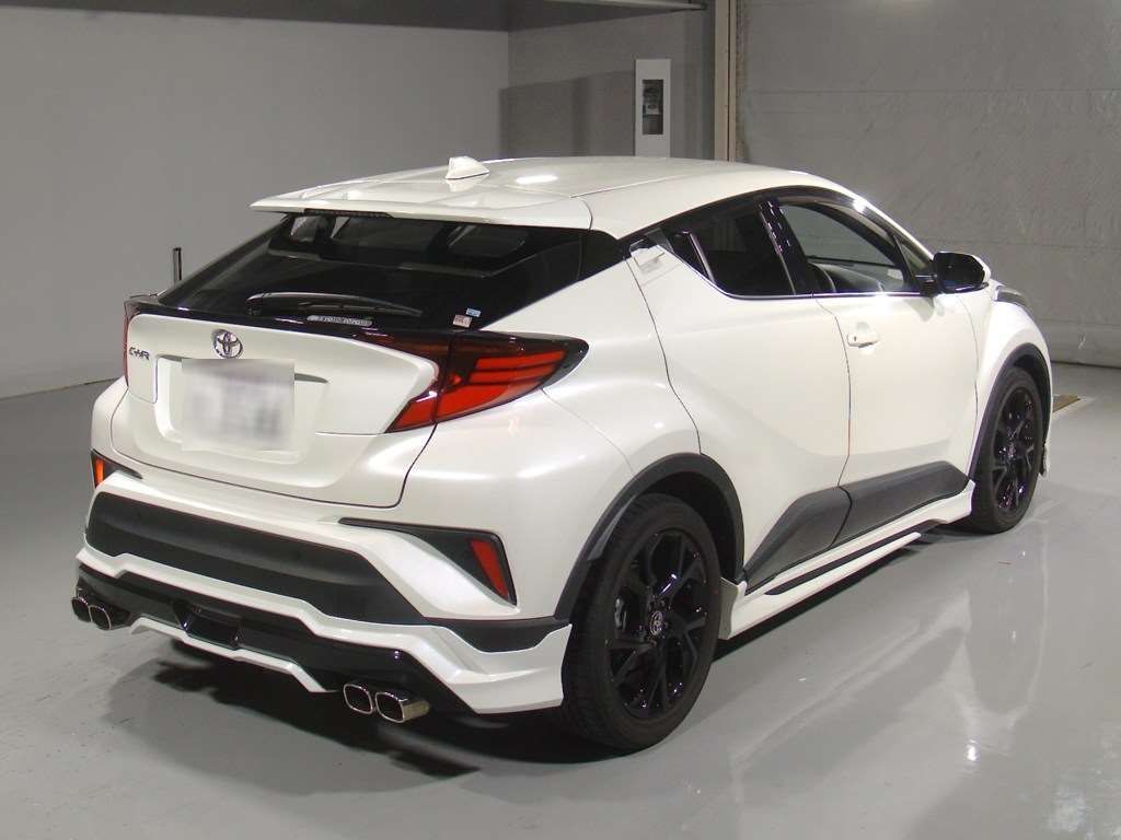 2021 Toyota C-HR G-Tモード ネロ セーフティプラス auction photo 2