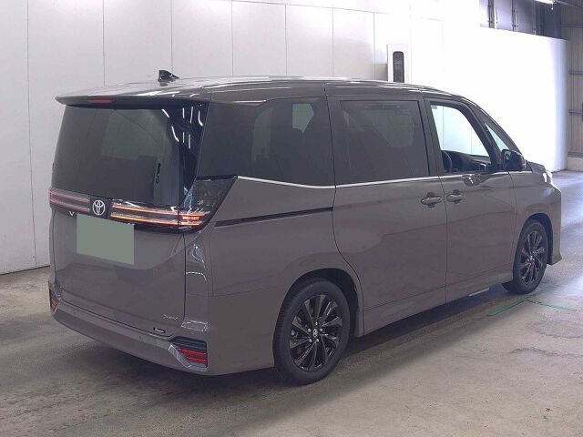 2026 Toyota Voxy Hybrid S-Z auction photo 5