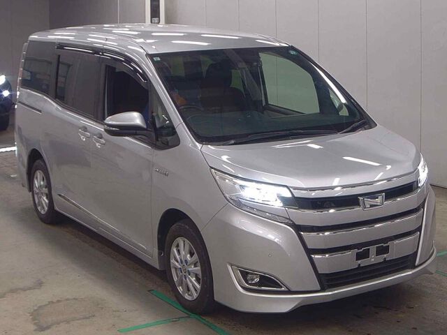 2019 Toyota Noah HV G Japan auction vehicle