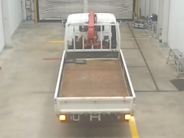 2011 Mitsubishi Fuso Canter クレーン付 auction photo 3