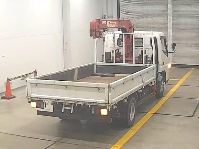 2011 Mitsubishi Fuso Canter クレーン付 auction photo 2