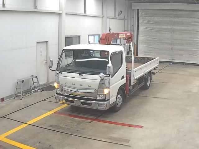2011 Mitsubishi Fuso Canter クレーン付 Japan auction vehicle