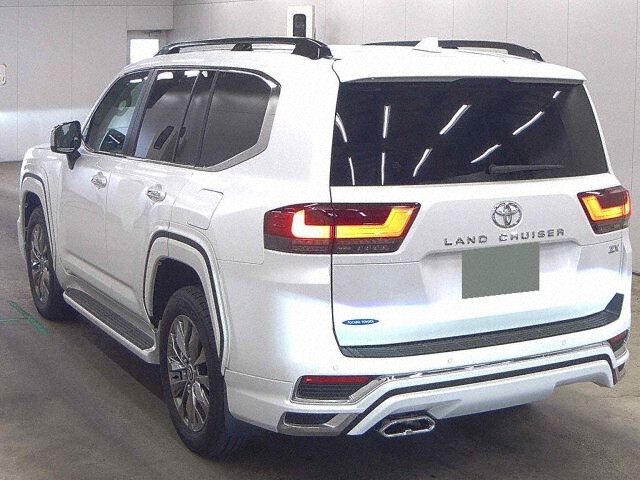 2025 Toyota Land Cruiser ZX 4WD auction photo 2