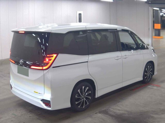 2026 Toyota Noah Hybrid S-Z auction photo 5