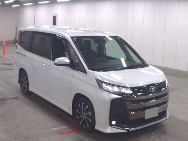 Japan Auction Vehicles 8 2026 Toyota Noah Hybrid S-Z auction photo